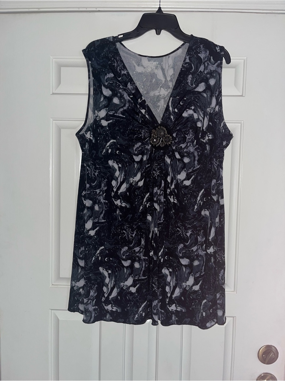 Lane Bryant Black/White Marble Print V-Neck Top with Embellished Accent